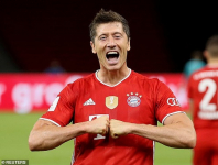 Chủ tịch Bayern bức xúc vì lễ trao Quả bóng vàng bị hủy